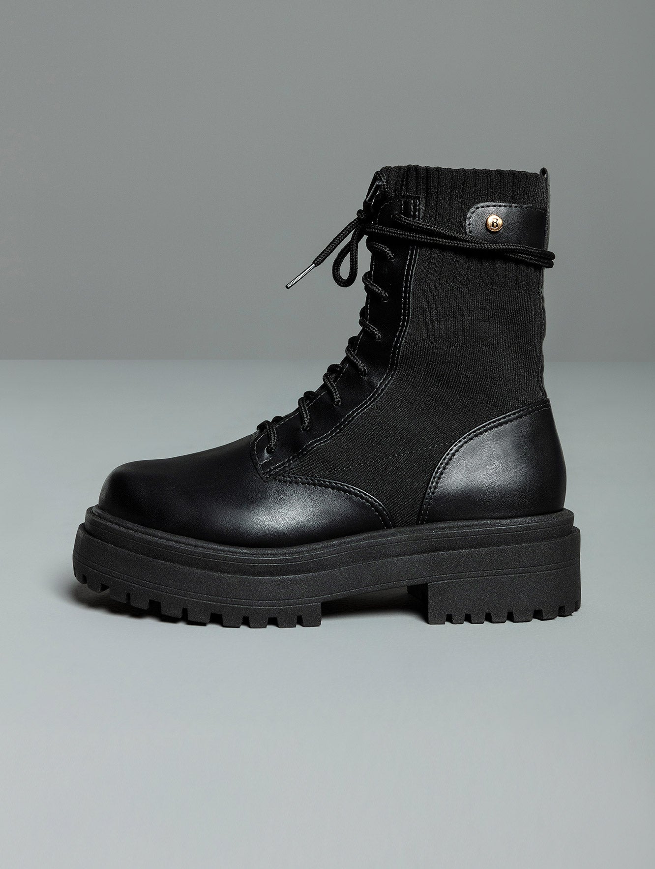 PRETO