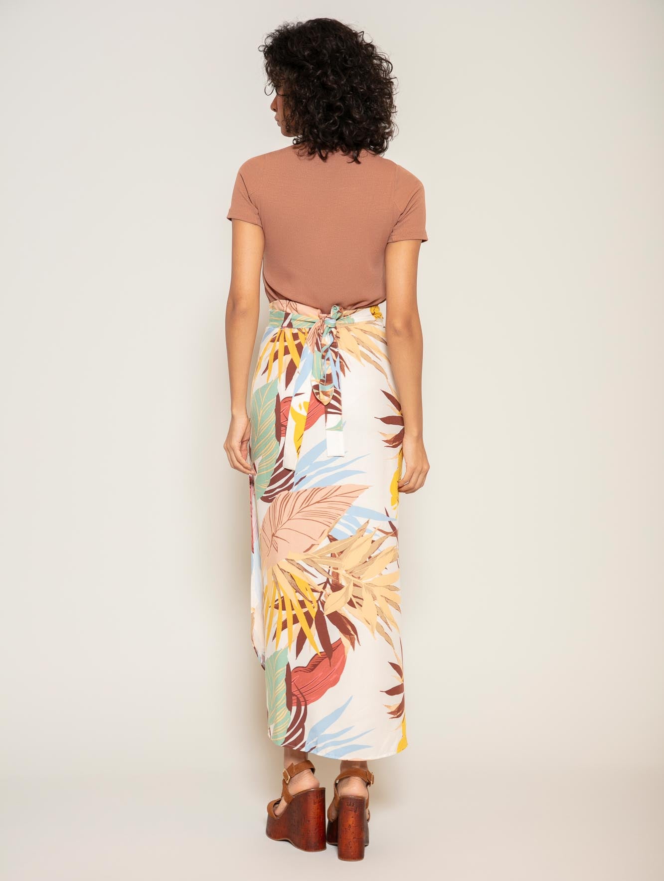 FLORAL BRANCO